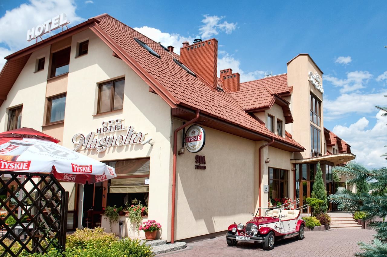 Отель Hotel Magnolia Кельце